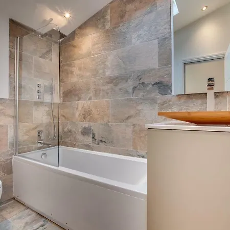 Nook By Maison Parfaite - Luxury With Hot Tub 艾斯加斯