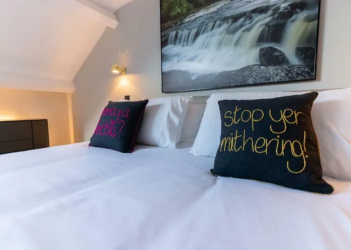 Nook By Maison Parfaite - Luxury With Hot Tub Aysgarth